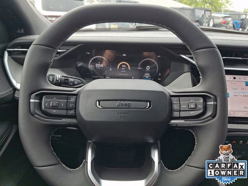 New 2026 Jeep Cherokee Laredo AWD/4WD image 10