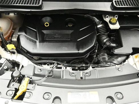 Certified 2018 Ford Escape Titanium w/ Ford Safe & Smart Package image 35