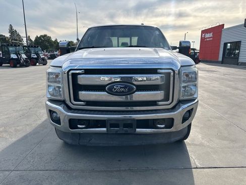Used 2012 Ford F350 Lariat w/ Chrome Pkg image 3