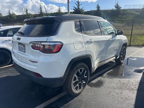 Used 2019 Jeep Compass Trailhawk w/ Leather Interior Group image 2