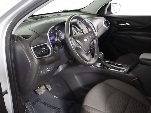 Used 2020 Chevrolet Equinox LT w/ Driver Convenience Package FWD image 21