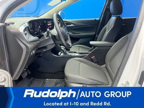 Used 2025 Buick Encore GX Preferred image 11