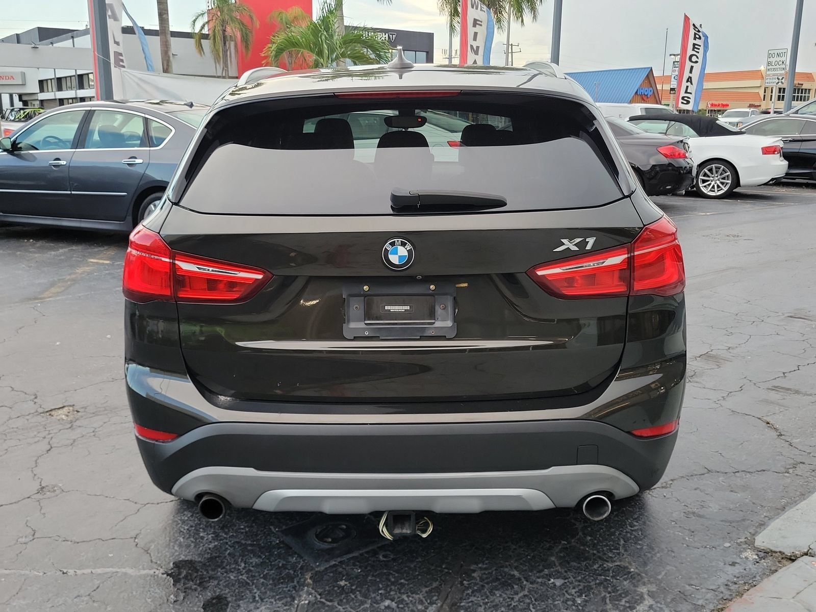 Used 2018 BMW X1 xDrive28i AWD/4WD image 5