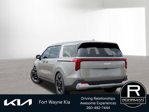 New 2026 Kia Carnival EX FWD image 5