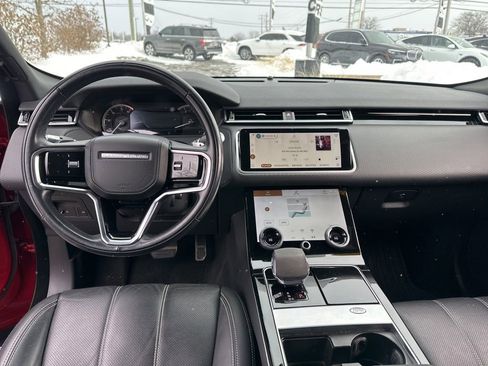 Used 2022 Land Rover Range Rover Velar R-Dynamic S image 47