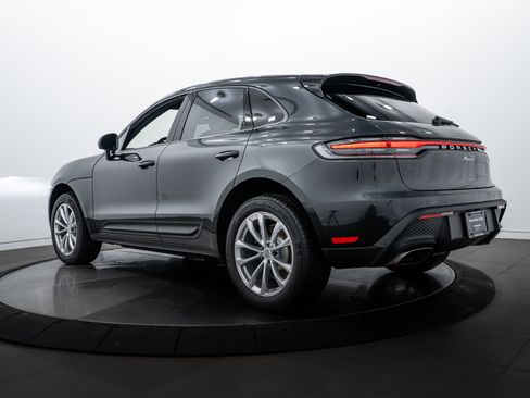 New 2026 Porsche Macan image 3