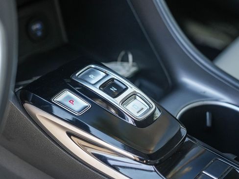 Used 2023 Hyundai Sonata SE FWD image 19