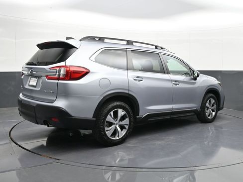 Used 2024 Subaru Ascent Premium w/ Convenience Package AWD/4WD image 5