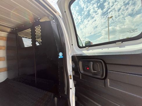 Used 2024 Chevrolet Express 2500 w/ Driver Convenience Package RWD image 20