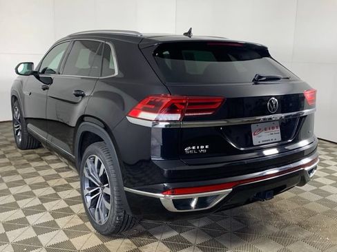 Used 2023 Volkswagen Atlas Cross Sport SEL Premium R-Line AWD/4WD image 12