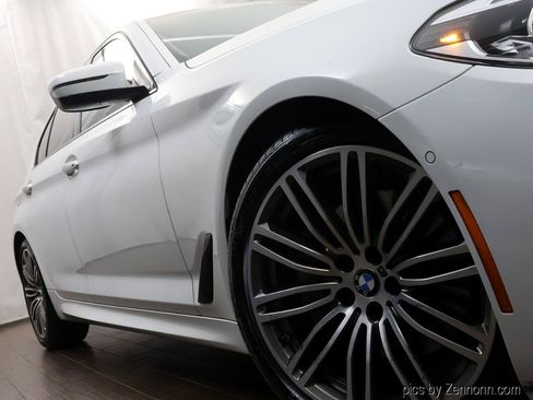 Used 2017 BMW 540i xDrive AWD/4WD image 5