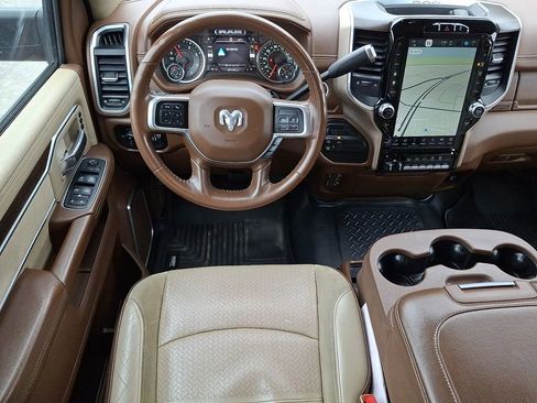 Used 2022 RAM 3500 Laramie image 12