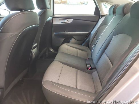 Used 2024 Kia Forte LXS FWD image 12