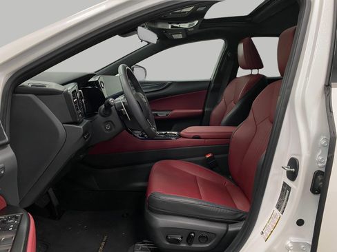 Used 2024 Lexus NX 250 FWD image 28