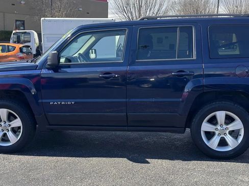 Used 2015 Jeep Patriot Sport w/ Power Value Group AWD/4WD image 8