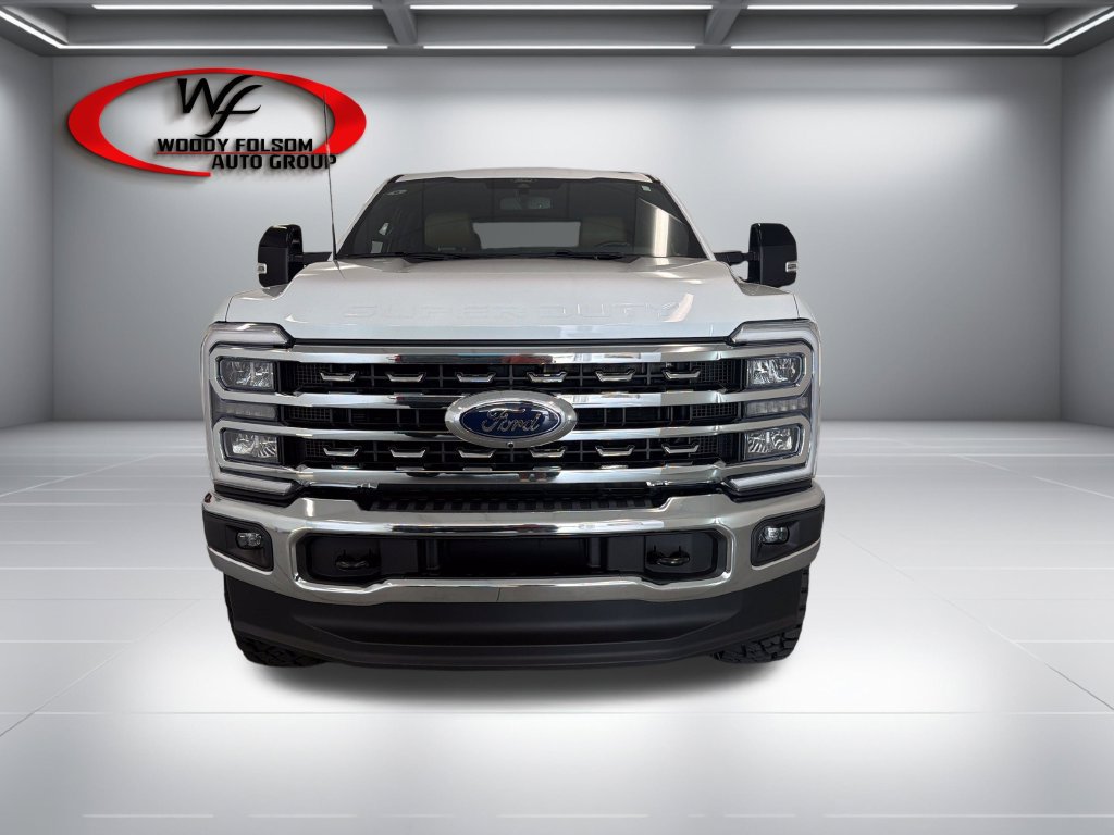 Used 2026 Ford F250 Lariat AWD/4WD image 2