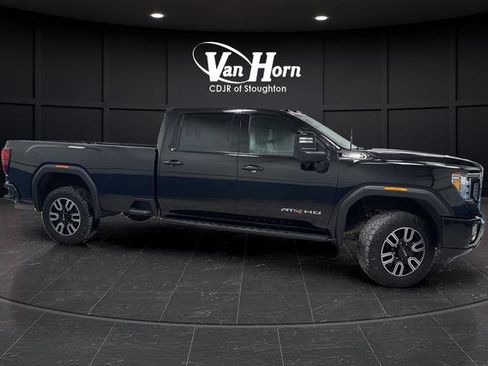Used 2023 GMC Sierra 2500 AT4 w/ AT4 Preferred Package image 2