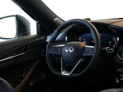 Certified 2025 INFINITI QX60 Luxe w/ Black Edition image 39