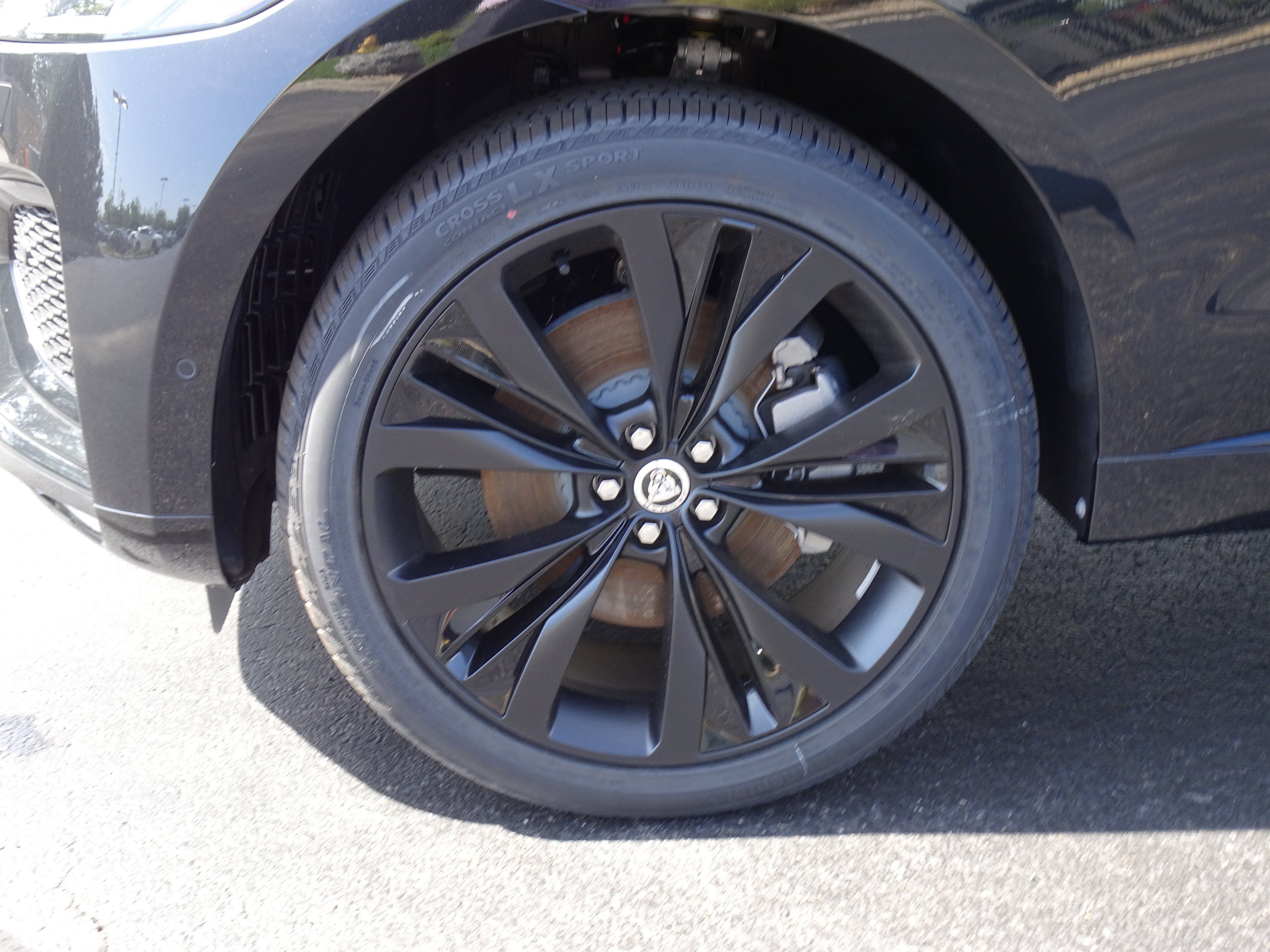 New 2026 Jaguar F-PACE R-Dynamic S AWD/4WD image 27