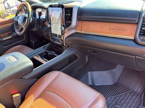 Used 2022 RAM 2500 Limited image 22