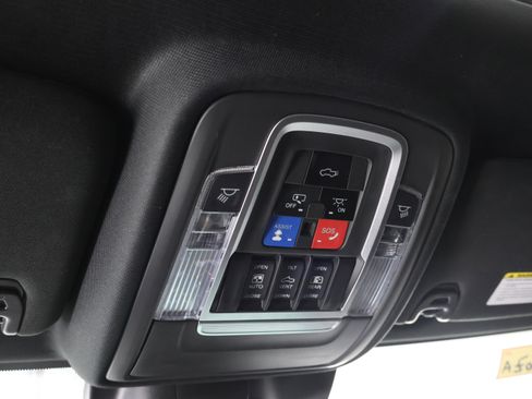 Used 2022 Ford F250 XLT w/ Black Appearance Package AWD/4WD image 64