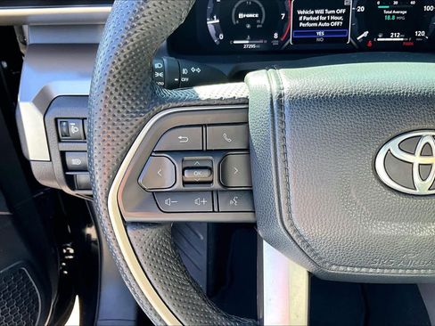 Used 2024 Toyota Tacoma TRD Sport w/ TRD Sport Upgrade Package image 22