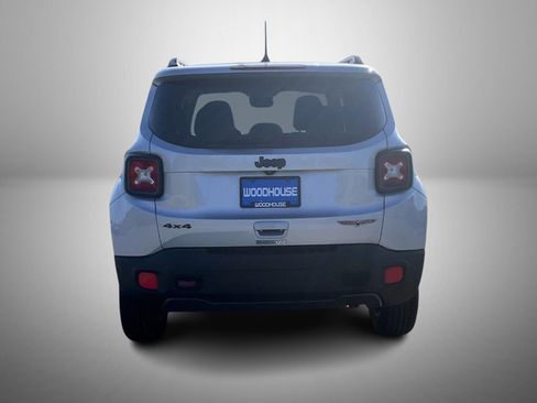 Used 2018 Jeep Renegade Trailhawk AWD/4WD image 6