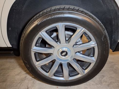 Certified 2024 Cadillac Escalade Premium Luxury Platinum image 23