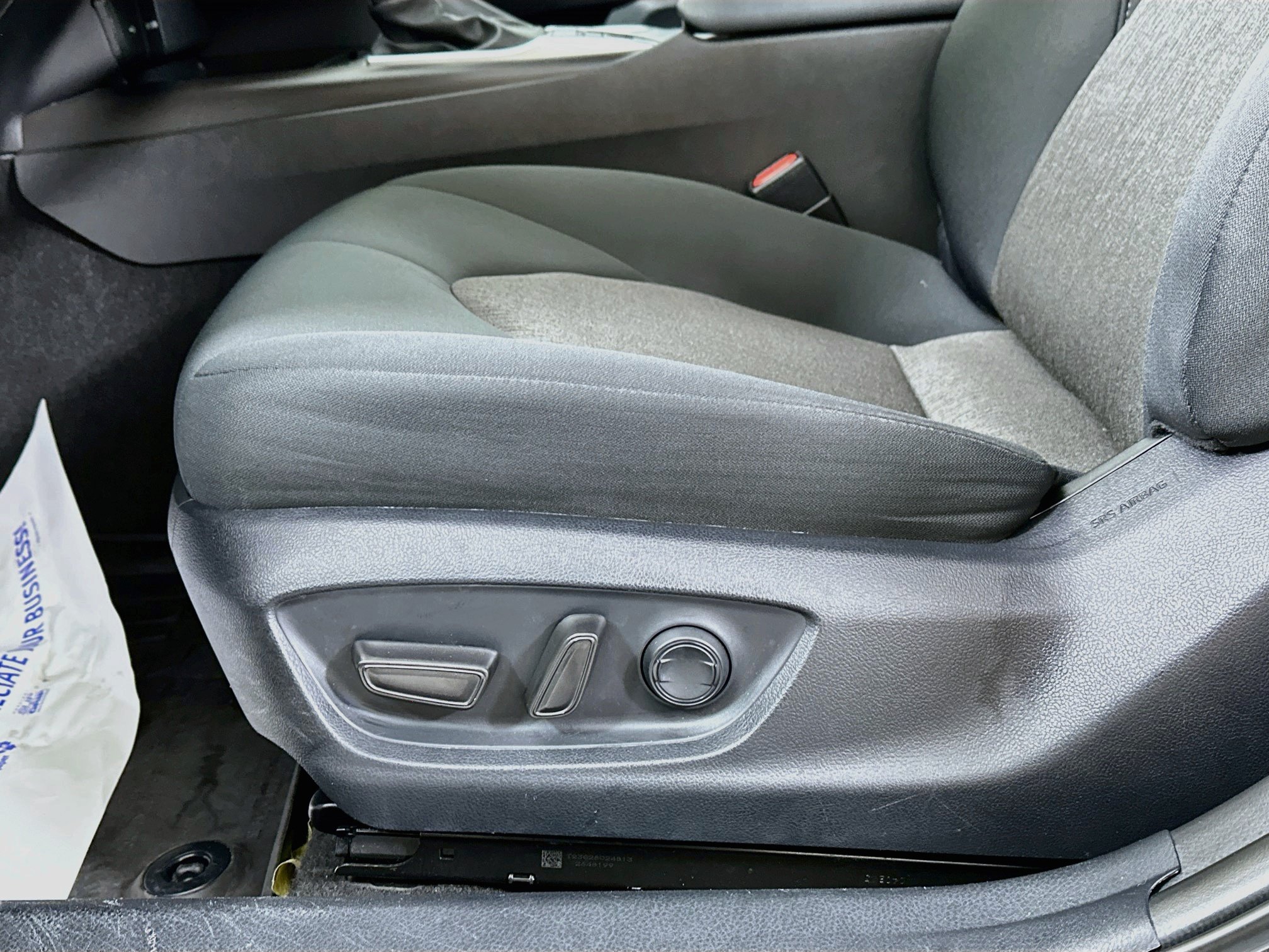 Certified 2023 Toyota Camry LE AWD/4WD image 18