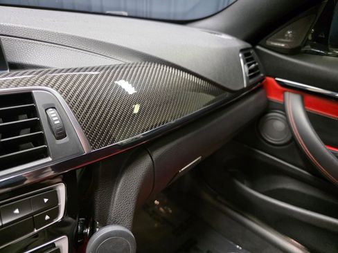 Used 2019 BMW M4 Coupe w/ Competition Package RWD image 33