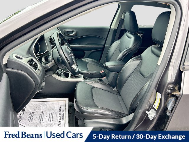 Used 2019 Jeep Compass Latitude w/ Popular Equipment Group AWD/4WD image 27