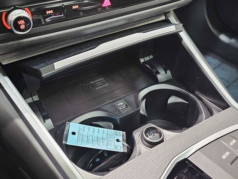 New 2025 BMW 330i xDrive Sedan w/ Convenience Package image 19