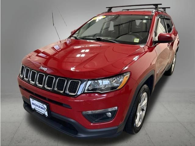 Used 2018 Jeep Compass Latitude AWD/4WD image 1