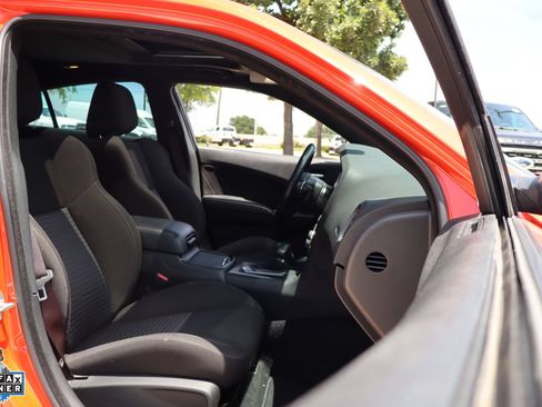 Used 2021 Dodge Charger R/T w/ Blacktop Package RWD image 28