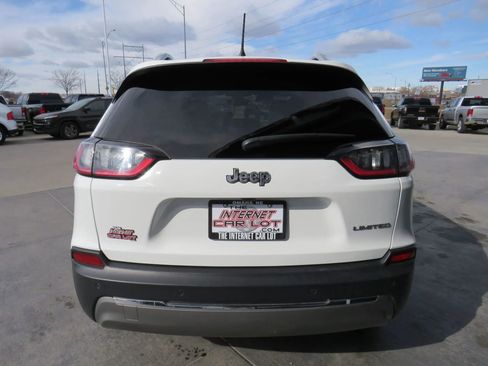 Used 2020 Jeep Cherokee Limited image 6