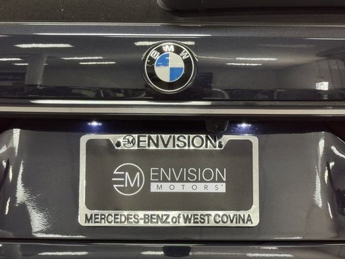 Used 2023 BMW X7 xDrive40i w/ M Sport Package image 14