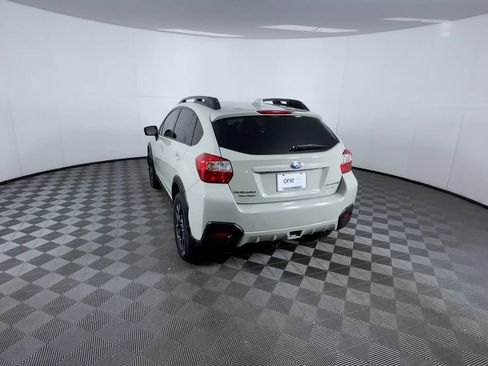 Used 2016 Subaru Crosstrek 2.0i Limited image 7