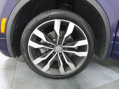 Used 2021 Volkswagen Tiguan SEL Premium R-Line AWD/4WD image 37