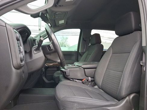 Used 2020 Chevrolet Silverado 1500 LT Trail Boss w/ Convenience Package image 18