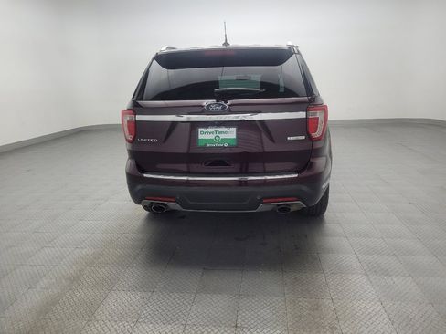 Used 2019 Ford Explorer Limited image 7