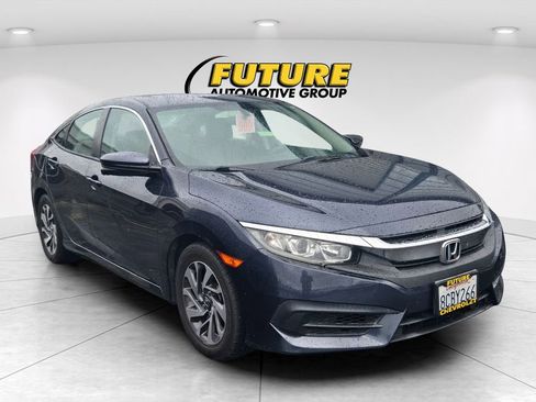 Used 2018 Honda Civic EX image 1