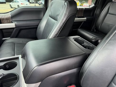 Used 2017 Ford F250 Lariat w/ Chrome Package AWD/4WD image 22