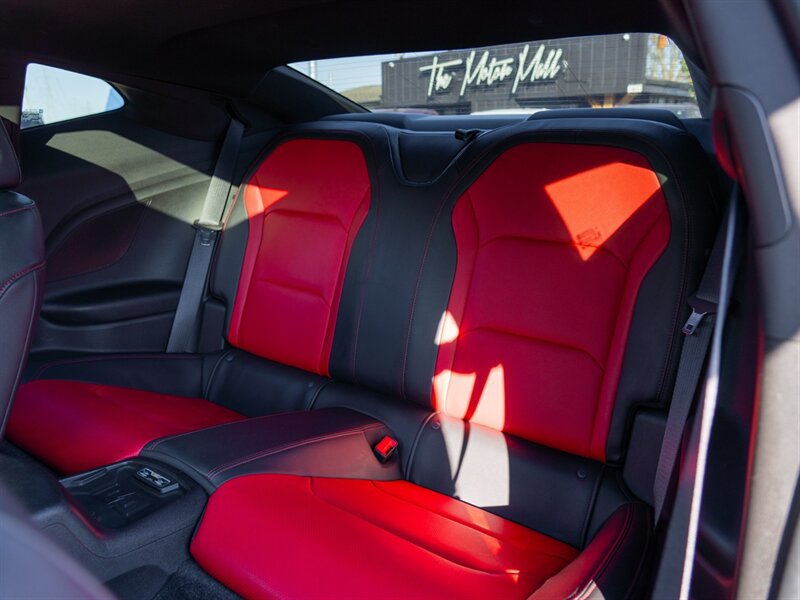 Used 2021 Chevrolet Camaro SS RWD image 23