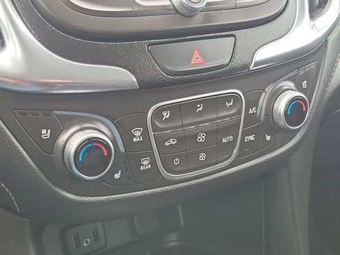 Used 2018 Chevrolet Equinox Premier AWD/4WD image 20