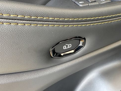 New 2026 Jeep Cherokee Limited AWD/4WD image 12