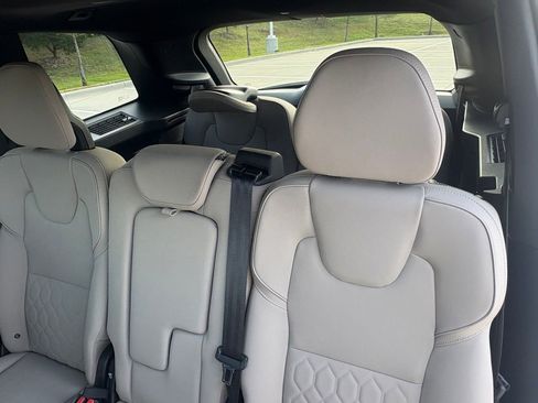 New 2026 Volvo XC90 B5 Core w/ Protection Package Premier AWD/4WD image 25