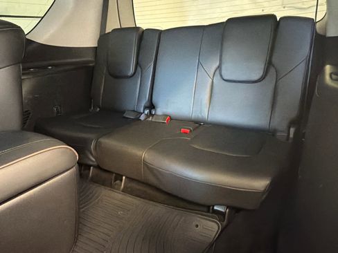 Used 2023 Nissan Armada Platinum w/ Captain's Chairs Package RWD image 25