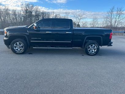 Used 2019 GMC Sierra 3500 Denali w/ Duramax Plus Package
