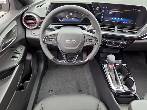 New 2026 Chevrolet Trax RS w/ Driver Confidence Package FWD image 12