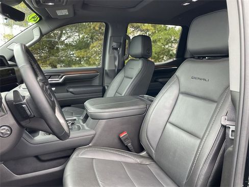 Used 2024 GMC Sierra 1500 Denali w/ Denali Reserve Package image 12